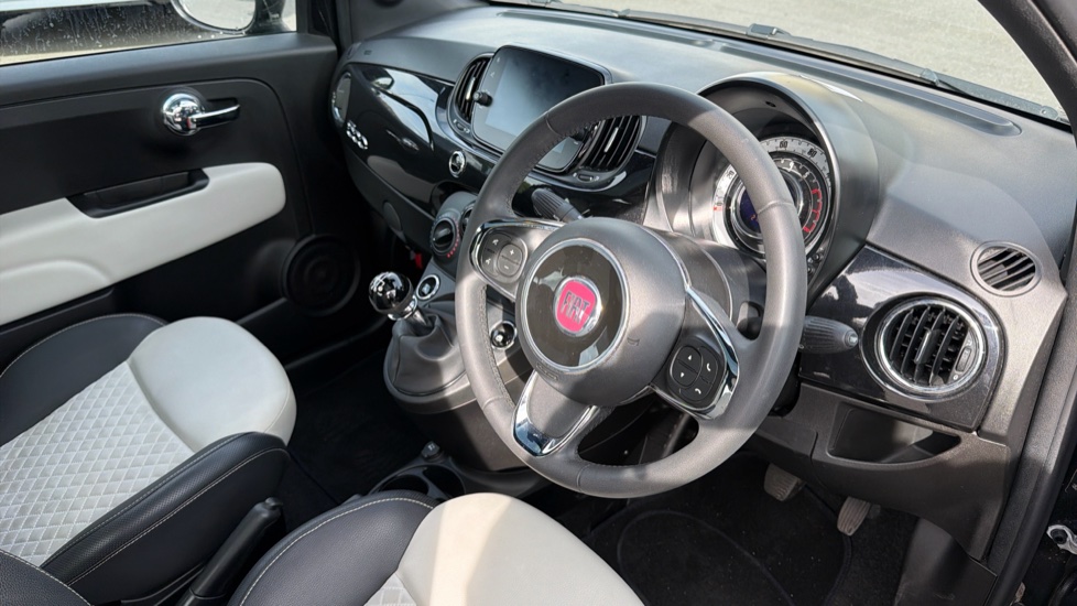 Fiat 500 1.0 Mild Hybrid Dolcevita [Part Leather] 3dr Petrol Hatchback - Image 11