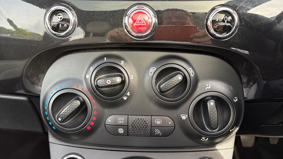 Fiat 500 1.0 Mild Hybrid Dolcevita [Part Leather] 3dr Petrol Hatchback - Image 22