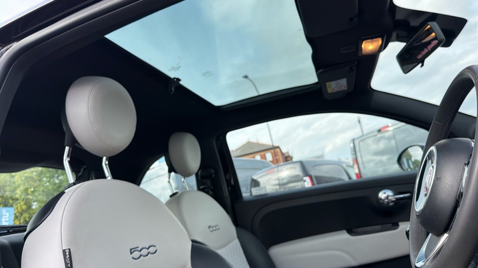 Fiat 500 1.0 Mild Hybrid Dolcevita [Part Leather] 3dr Petrol Hatchback - Image 31