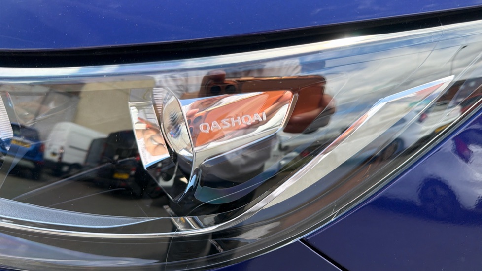 Nissan Qashqai 1.3 DiG-T 160 [157] N-Connecta 5dr DCT Glass Roof Petrol Hatchback - Image 46