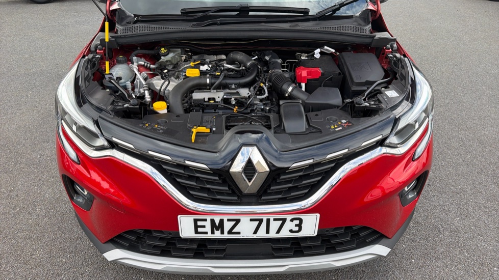 Renault Captur 1.0 TCE 90 Techno 5dr Petrol Hatchback - Image 8