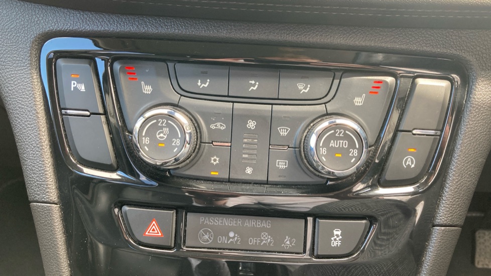 Vauxhall Mokka X 1.4T ecoTEC Elite Nav 5dr Petrol Hatchback - Image 36