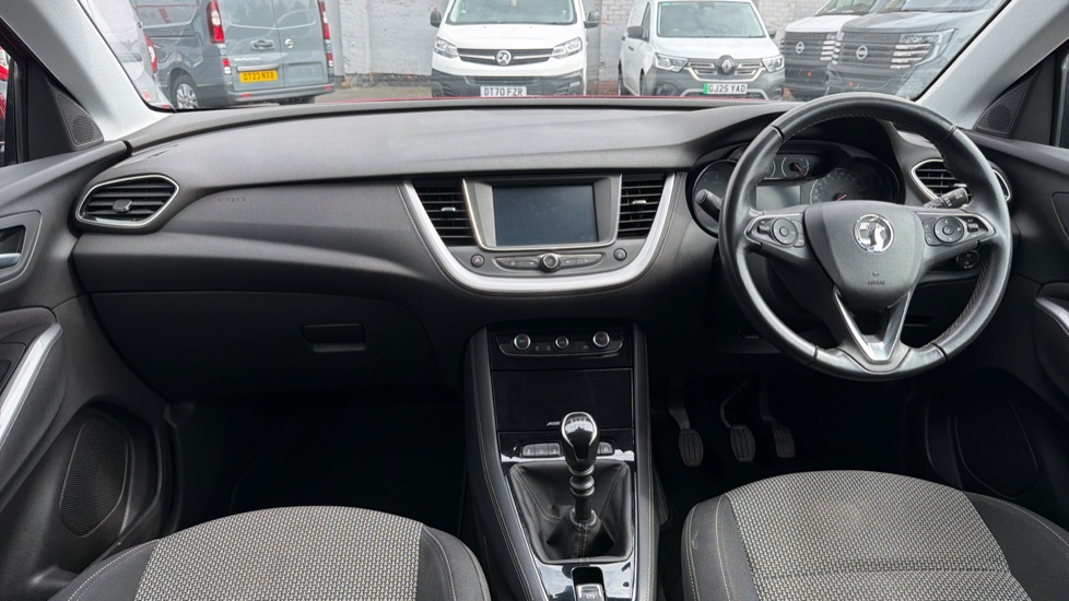 Vauxhall Grandland X 1.2 Turbo SE Premium 5dr Petrol Hatchback - Image 10