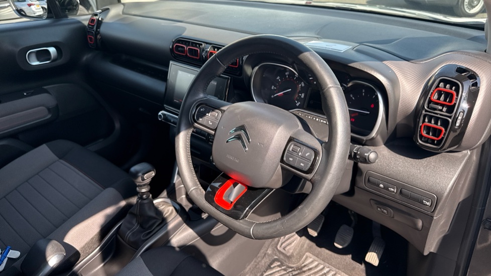 Citroen C3 Aircross 1.2 PureTech 110 Flair 5dr [6 speed] Petrol Hatchback - Image 11