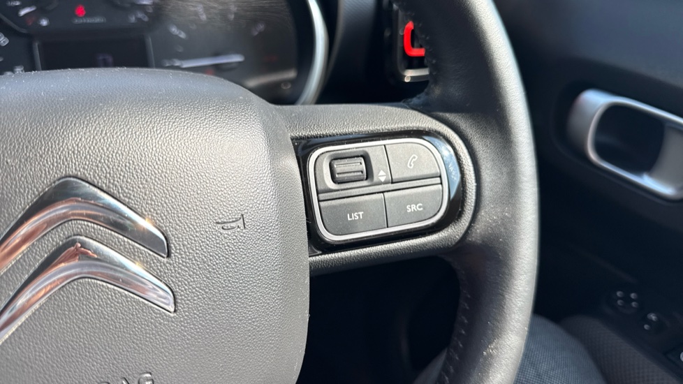 Citroen C3 Aircross 1.2 PureTech 110 Flair 5dr [6 speed] Petrol Hatchback - Image 28