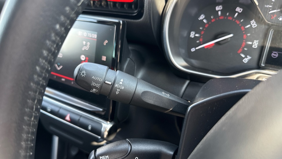 Citroen C3 Aircross 1.2 PureTech 110 Flair 5dr [6 speed] Petrol Hatchback - Image 30