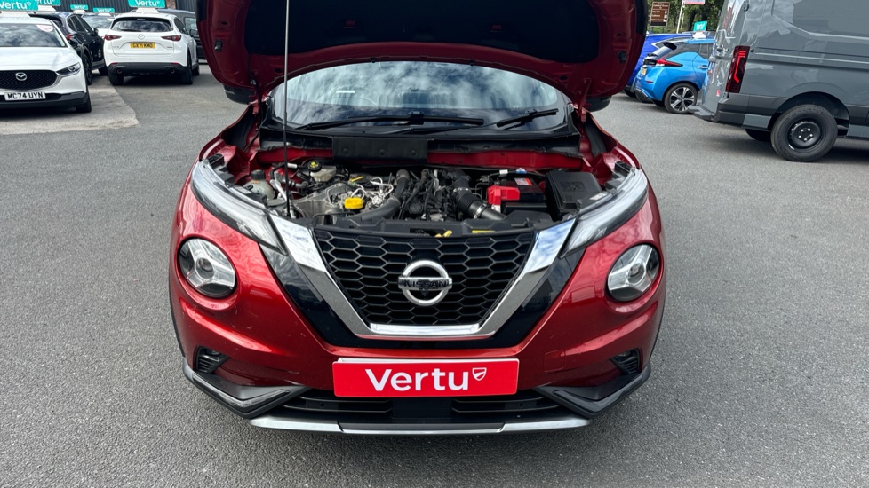 Nissan Juke 1.0 DiG-T Tekna+ 5dr DCT Petrol Hatchback - Image 8