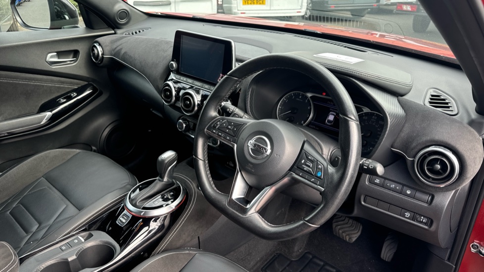 Nissan Juke 1.0 DiG-T Tekna+ 5dr DCT Petrol Hatchback - Image 11