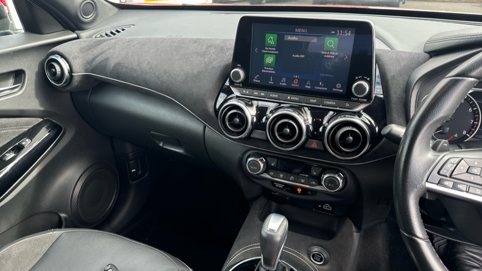 Nissan Juke 1.0 DiG-T Tekna+ 5dr DCT Petrol Hatchback - Image 14