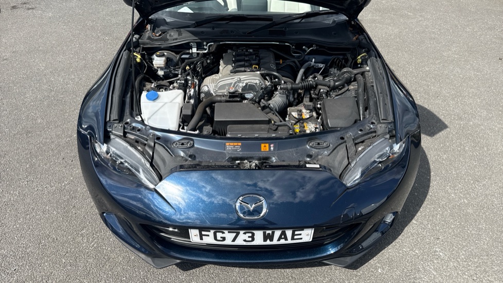 Mazda MX-5 1.5 [132] Kizuna 2dr Petrol Convertible - Image 8