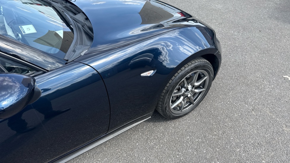 Mazda MX-5 1.5 [132] Kizuna 2dr Petrol Convertible - Image 39