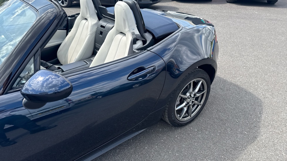 Mazda MX-5 1.5 [132] Kizuna 2dr Petrol Convertible - Image 44
