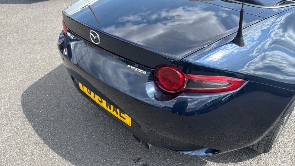 Mazda MX-5 1.5 [132] Kizuna 2dr Petrol Convertible - Image 47