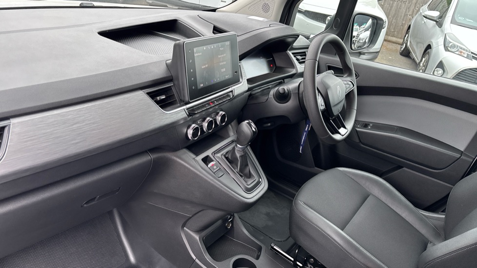Renault Kangoo L2 E-Tech LL21 90kW 44kWh Advance [Safety] Van Auto - Image 9