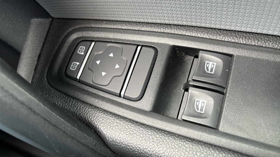 Renault Kangoo L2 E-Tech LL21 90kW 44kWh Advance [Safety] Van Auto - Image 21