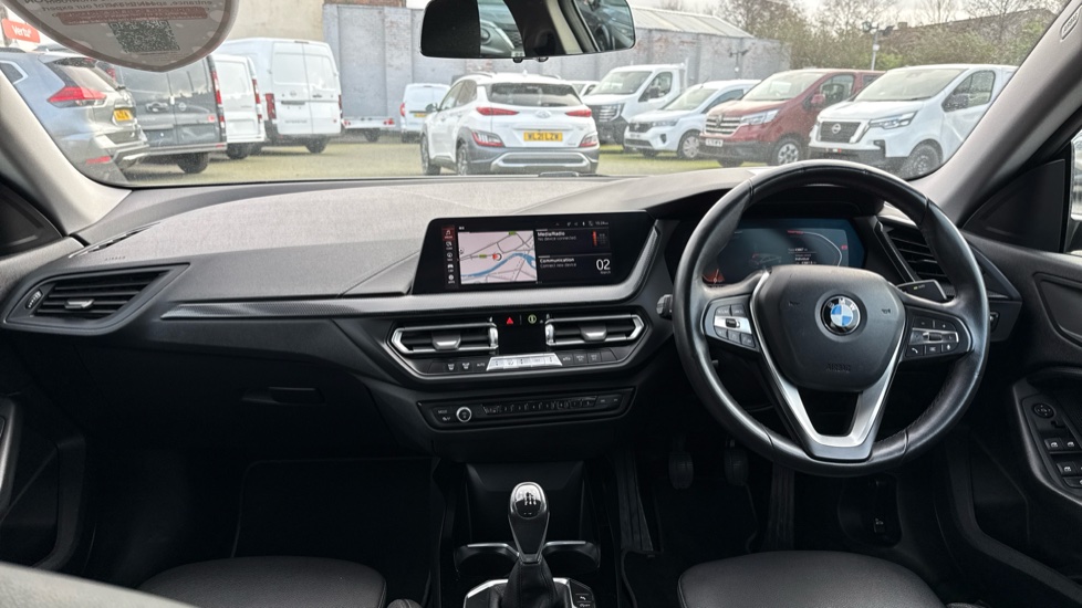 BMW 2 Series 218i [136] Sport 4dr [Live Cockpit Professional] Petrol Saloon - Image 10