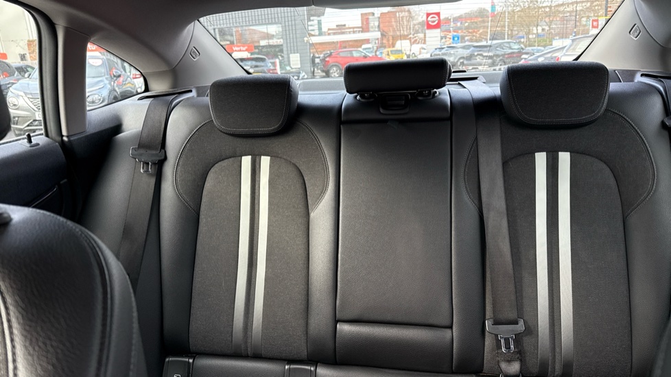 BMW 2 Series 218i [136] Sport 4dr [Live Cockpit Professional] Petrol Saloon - Image 15
