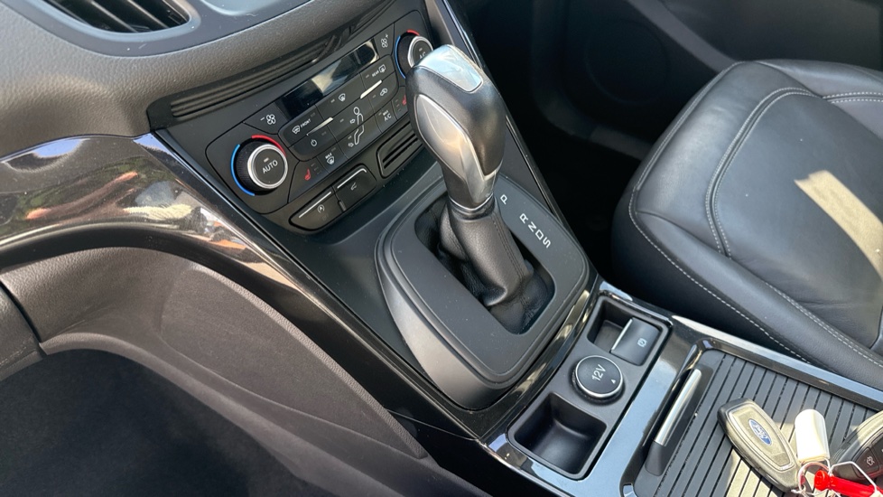 Ford Kuga 2.0 TDCi Titanium X Edition 5dr Auto 2WD Diesel Estate - Image 13