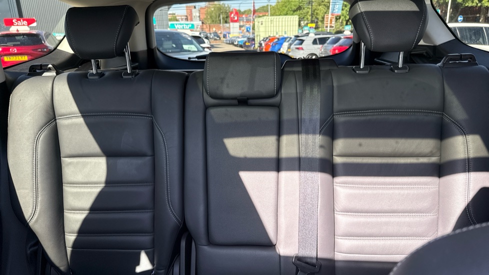 Ford Kuga 2.0 TDCi Titanium X Edition 5dr Auto 2WD Diesel Estate - Image 15