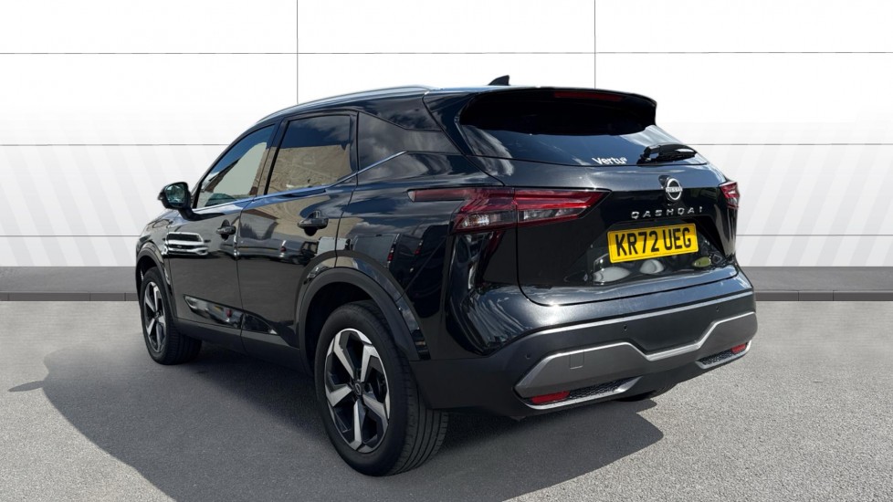 Nissan Qashqai 1.3 DiG-T MH N-Connecta 5dr Petrol Hatchback - Image 2