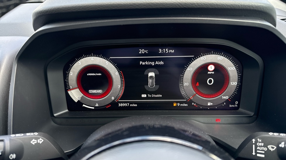 Nissan Qashqai 1.3 DiG-T MH N-Connecta 5dr Petrol Hatchback - Image 31