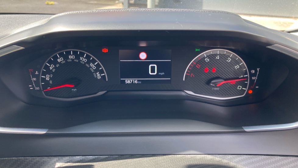 Peugeot 208 1.2 PureTech 100 Allure 5dr Petrol Hatchback - Image 18