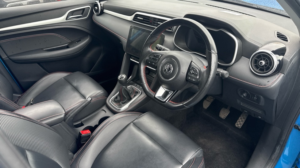MG ZS 1.5 VTi-TECH Exclusive 5dr Petrol Hatchback - Image 11