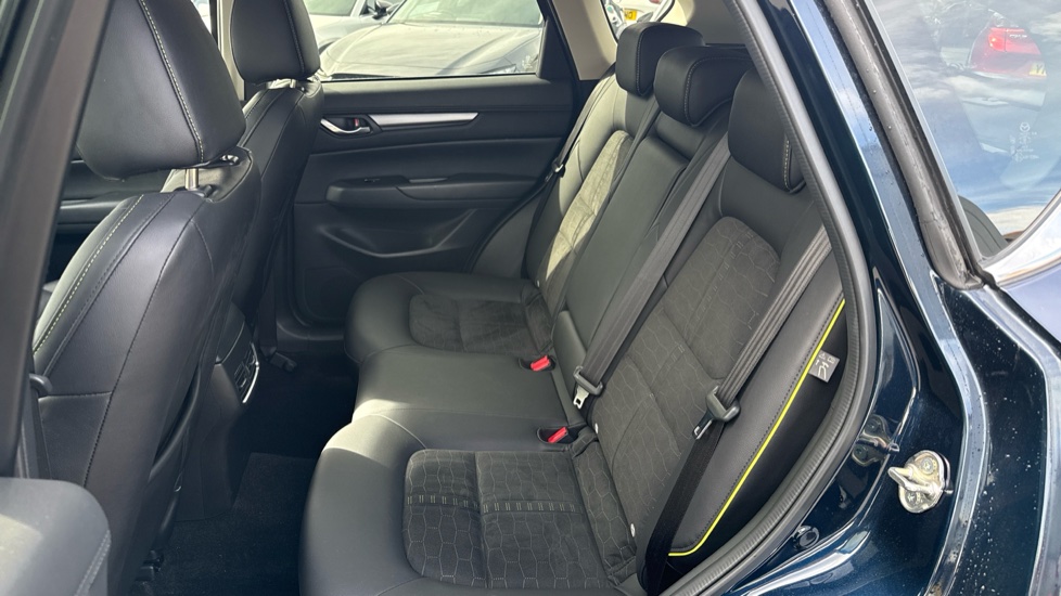 Mazda CX-5 2.0 e-Skyactiv G MHEV Newground 5dr Petrol Estate - Image 16