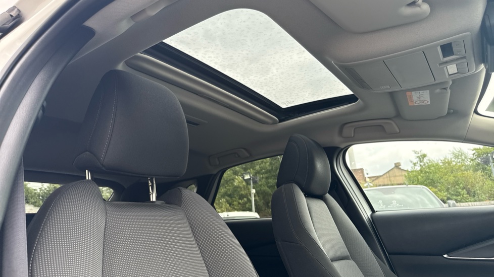 Mazda CX-30 2.0 e-Skyactiv X MHEV Sport Lux 5dr Petrol Hatchback - Image 34