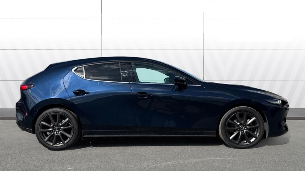 Mazda 3 2.5 e-Skyactiv G MHEV 140 Exclusive-Line 5dr Auto Petrol Hatchback - Image 5