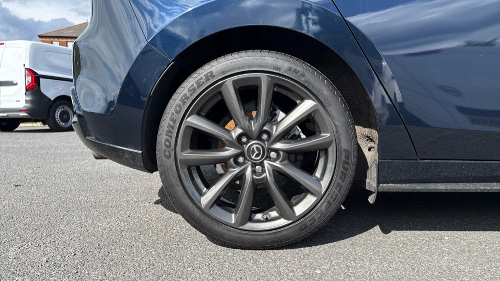 Mazda 3 2.5 e-Skyactiv G MHEV 140 Exclusive-Line 5dr Auto Petrol Hatchback - Image 7