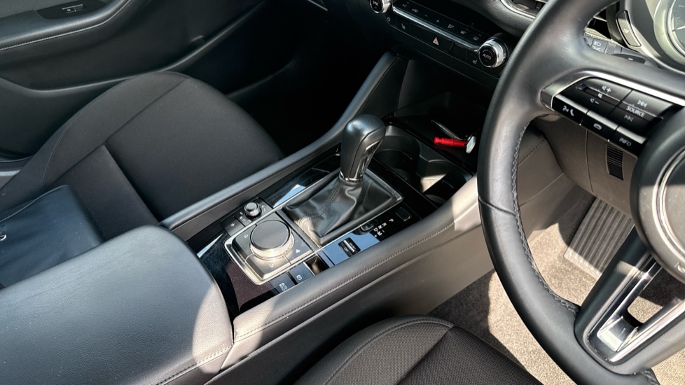 Mazda 3 2.5 e-Skyactiv G MHEV 140 Exclusive-Line 5dr Auto Petrol Hatchback - Image 14