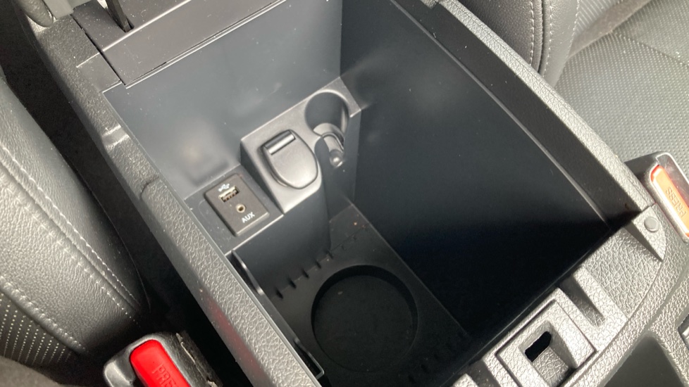 Nissan Qashqai 1.5 dCi Tekna 5dr Diesel Hatchback - Image 35