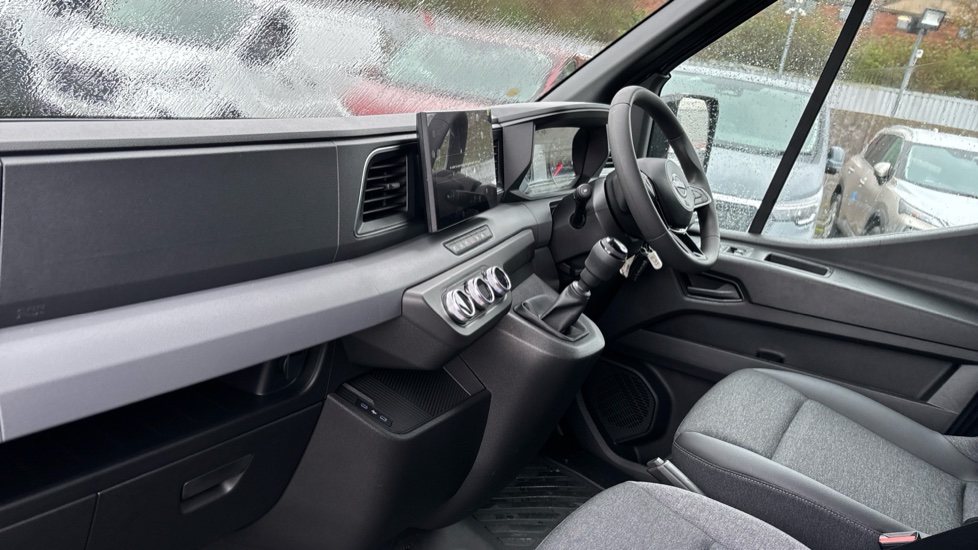 Nissan Interstar F40 L3 Diesel 2.0 dci 170ps H2 Acenta Van - Image 9