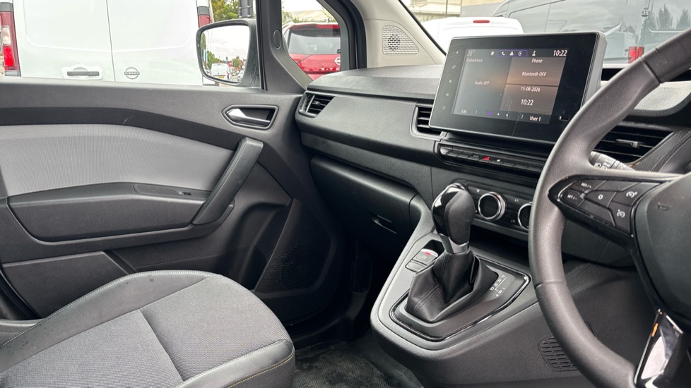 Renault Kangoo L2 E-Tech LL21 90kW 44kWh Advance [Safety] Van Auto - Image 14