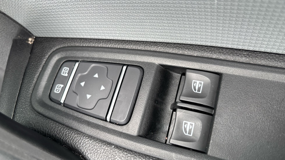 Renault Kangoo L2 E-Tech LL21 90kW 44kWh Advance [Safety] Van Auto - Image 21