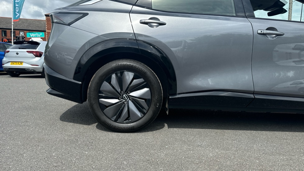 Nissan ARIYA 160kW Engage 63kWh 5dr Auto Electric Hatchback - Image 7