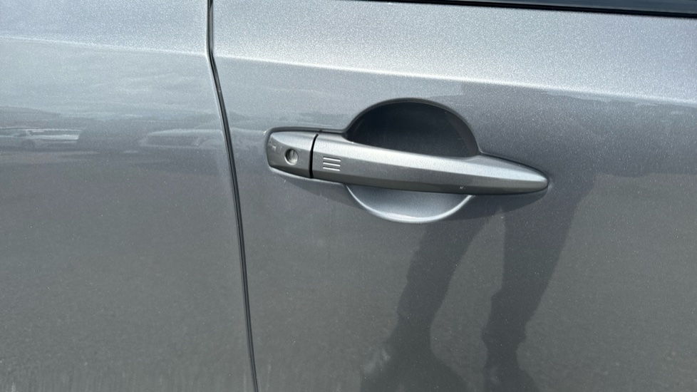 Nissan ARIYA 160kW Engage 63kWh 5dr Auto Electric Hatchback - Image 21