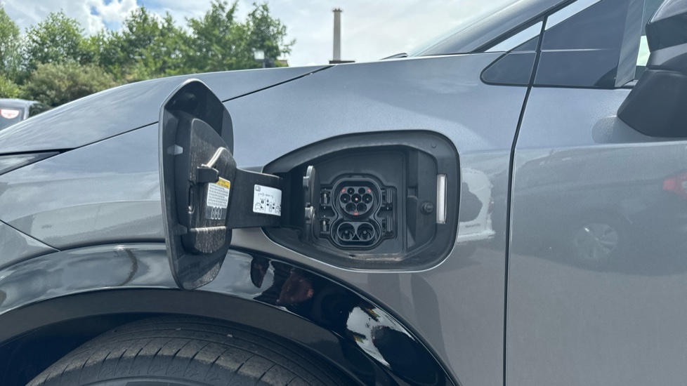 Nissan ARIYA 160kW Engage 63kWh 5dr Auto Electric Hatchback - Image 26