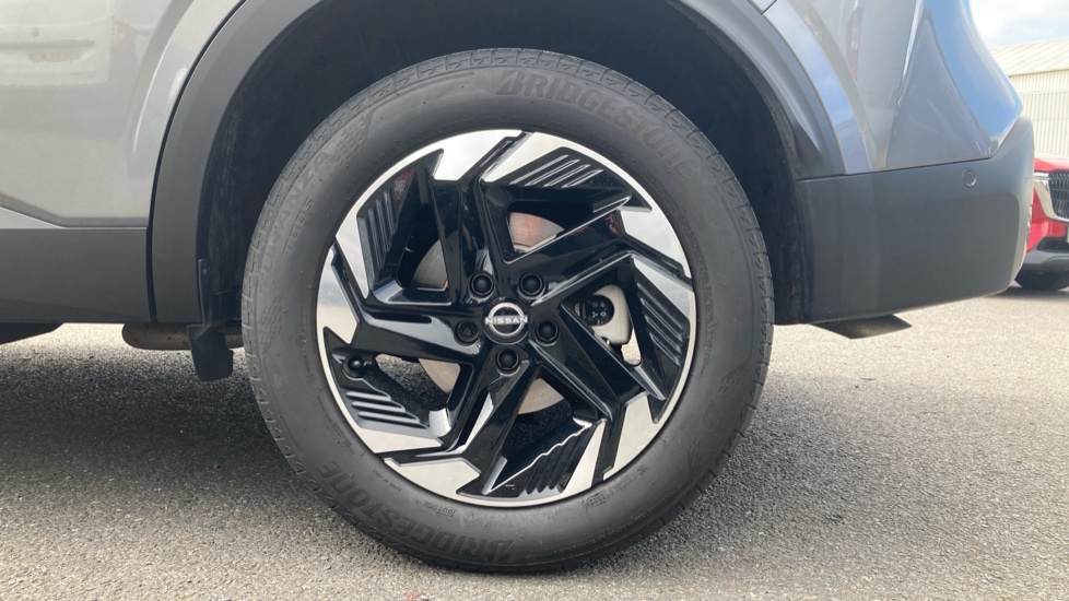 Nissan Qashqai 1.5 E-Power N-Connecta 5dr Auto Hybrid Hatchback - Image 7