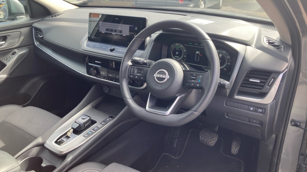 Nissan Qashqai 1.5 E-Power N-Connecta 5dr Auto Hybrid Hatchback - Image 11