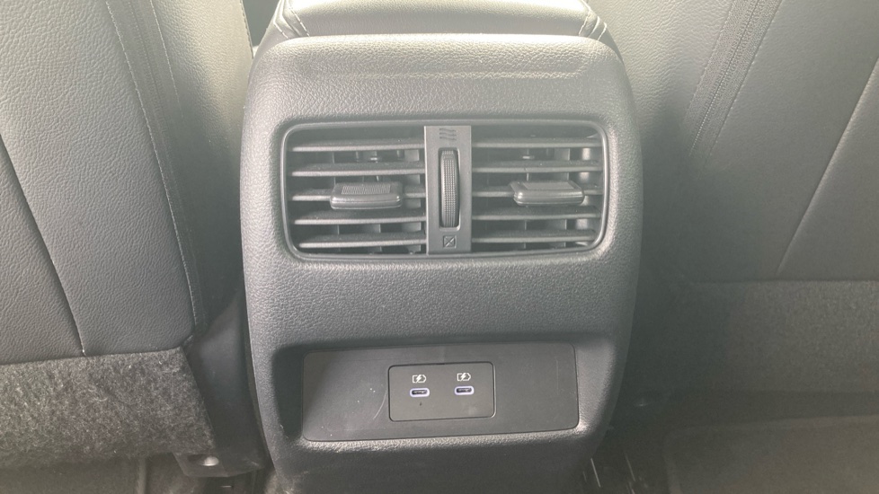 Nissan Qashqai 1.5 E-Power N-Connecta 5dr Auto Hybrid Hatchback - Image 27