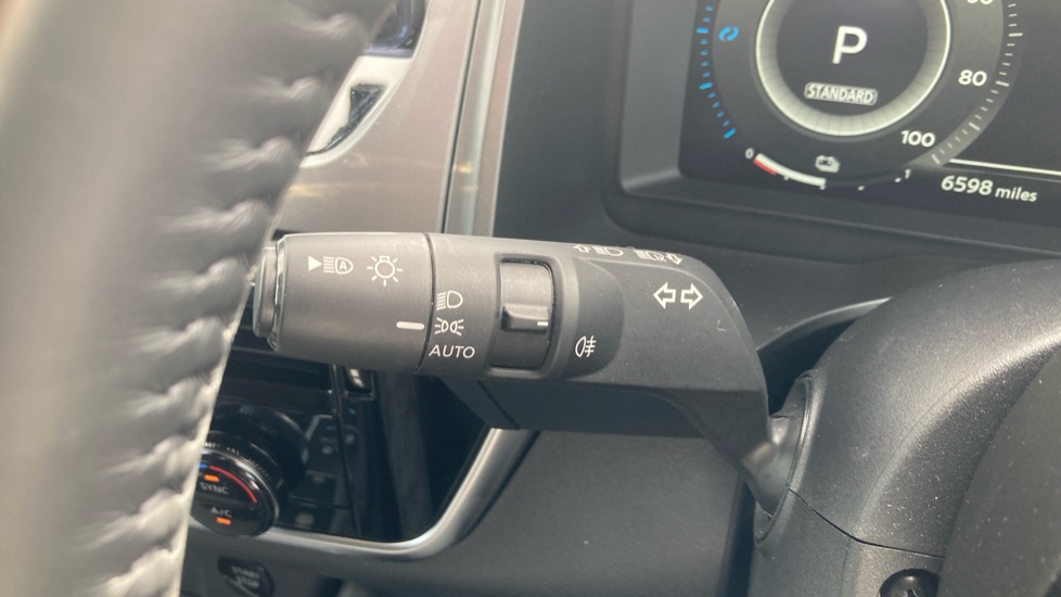 Nissan Qashqai 1.5 E-Power N-Connecta 5dr Auto Hybrid Hatchback - Image 34