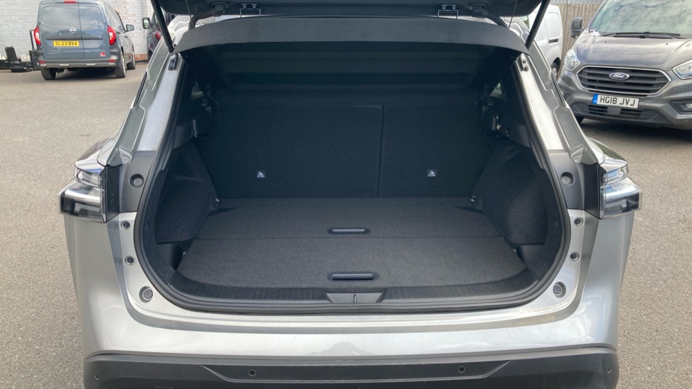 Nissan Qashqai 1.5 E-Power 205 N-Connecta [Glass Roof] 5dr Auto Hybrid Hatchback - Image 4