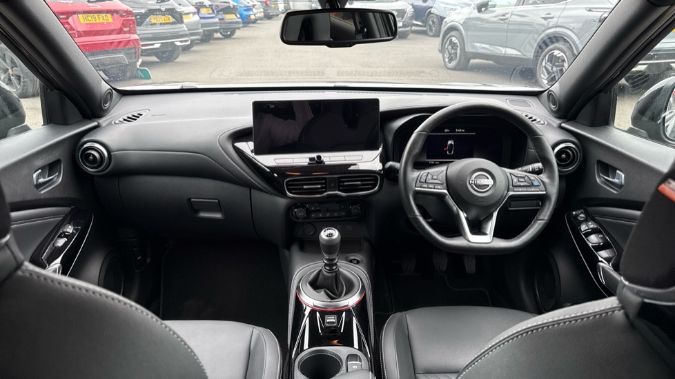 Nissan Juke 1.0 DiG-T Tekna 5dr Petrol Hatchback - Image 10