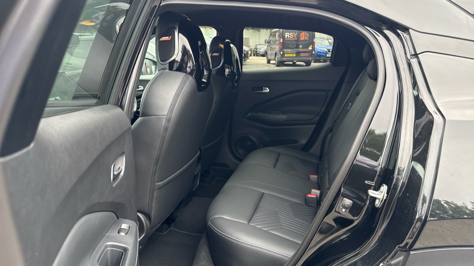 Nissan Juke 1.0 DiG-T Tekna 5dr Petrol Hatchback - Image 16