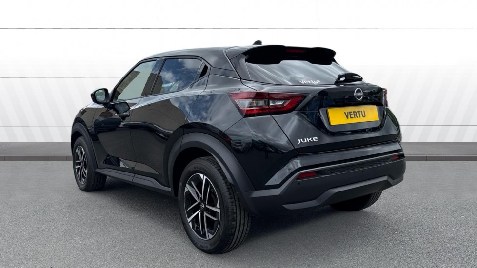 Nissan Juke 1.0 DiG-T N-Connecta 5dr Petrol Hatchback - Image 2