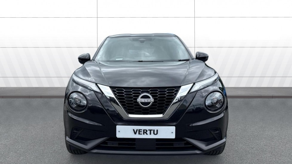 Nissan Juke 1.0 DiG-T N-Connecta 5dr Petrol Hatchback - Image 3