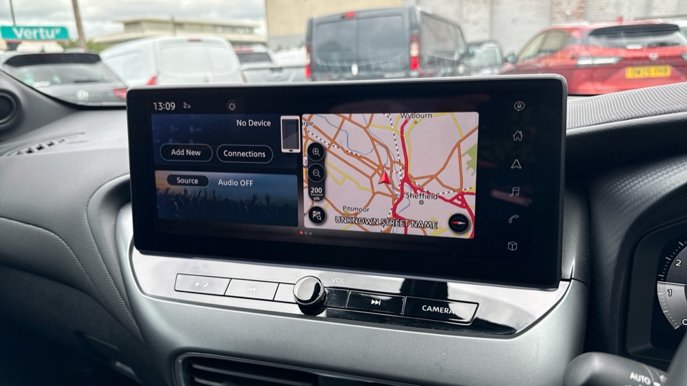 Nissan Juke 1.0 DiG-T N-Connecta 5dr Petrol Hatchback - Image 12