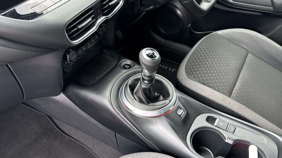 Nissan Juke 1.0 DiG-T N-Connecta 5dr Petrol Hatchback - Image 13